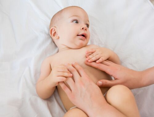 Massaggio infantile: come si fa e quali sono i vantaggi